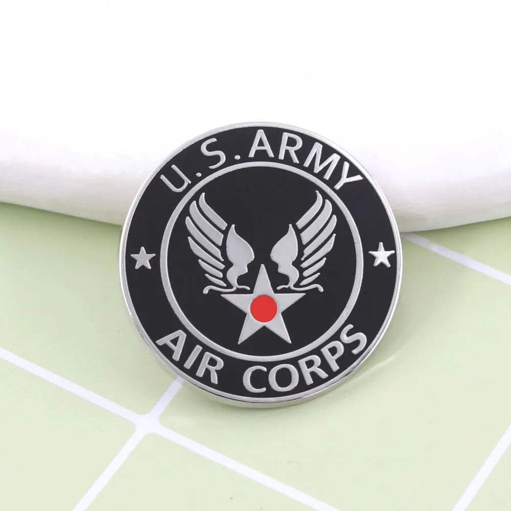 U.S. Army Air Corps Enamel Pin USAAC Round Badge Vintage Aviation Military Enthusiast Lapel Pin Pilot Jacket Backpack Fans Gift