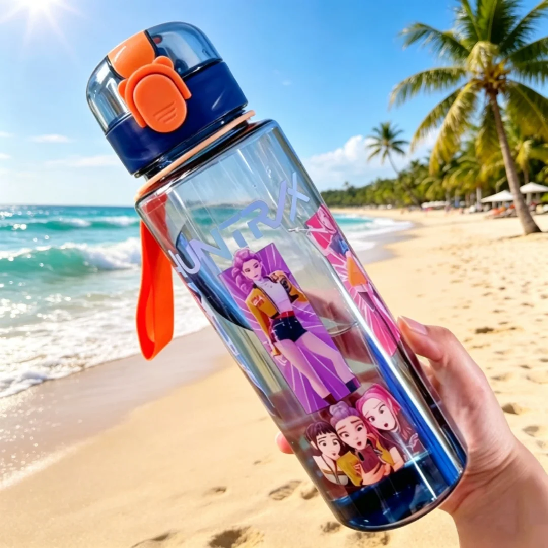 Cartoon Pretty Girl Pattern Water Bottle,700ML,Stylish and Durable, Portable with Lanyard, Large Capacity, Leakproof, Cute