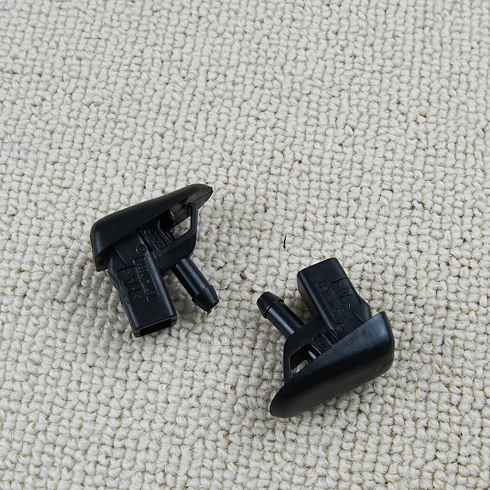 31301519 31301520 Windshield Washer Nozzle For 2010-2013 Volvo S60 S80 XC60 XC70  Windshield Hood Squirter Jet  Car Accessories