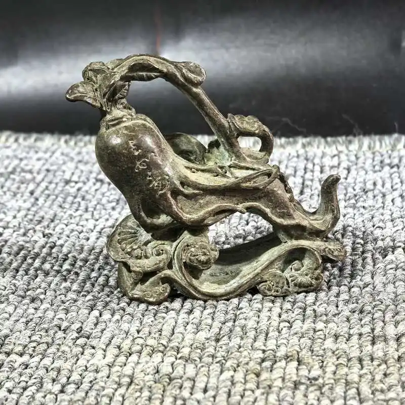 Solid Old Copper Sculpture of Ginseng and Ruyi Ornament, Tea Pet Decoration, Home Desktop Decorative Craft