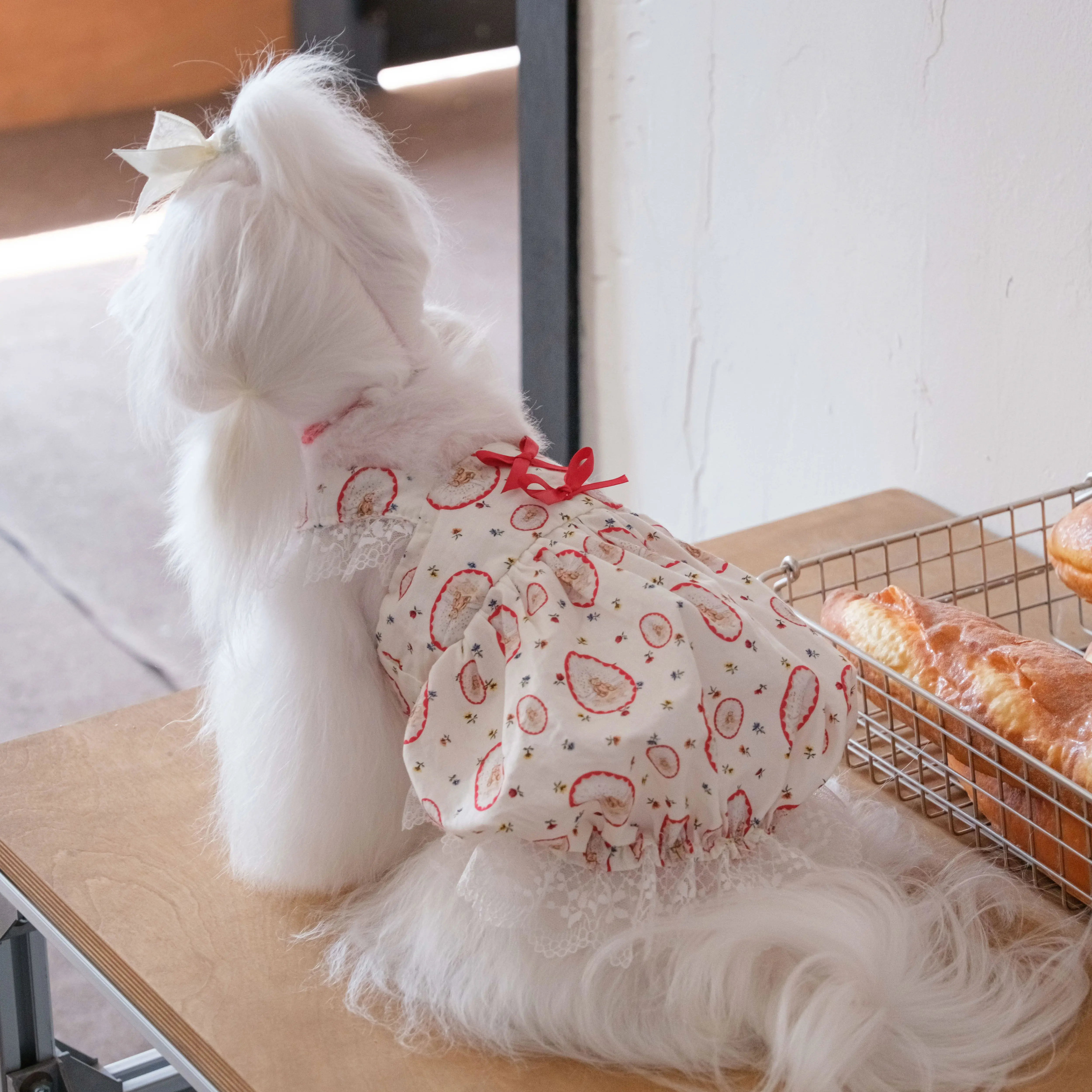 

Spring Summer Thin Cotton Puppy Dog Cat Clothing Fashion Simple Floral Print Party Dress For Small Medium Dog Poodle Pet Clothes