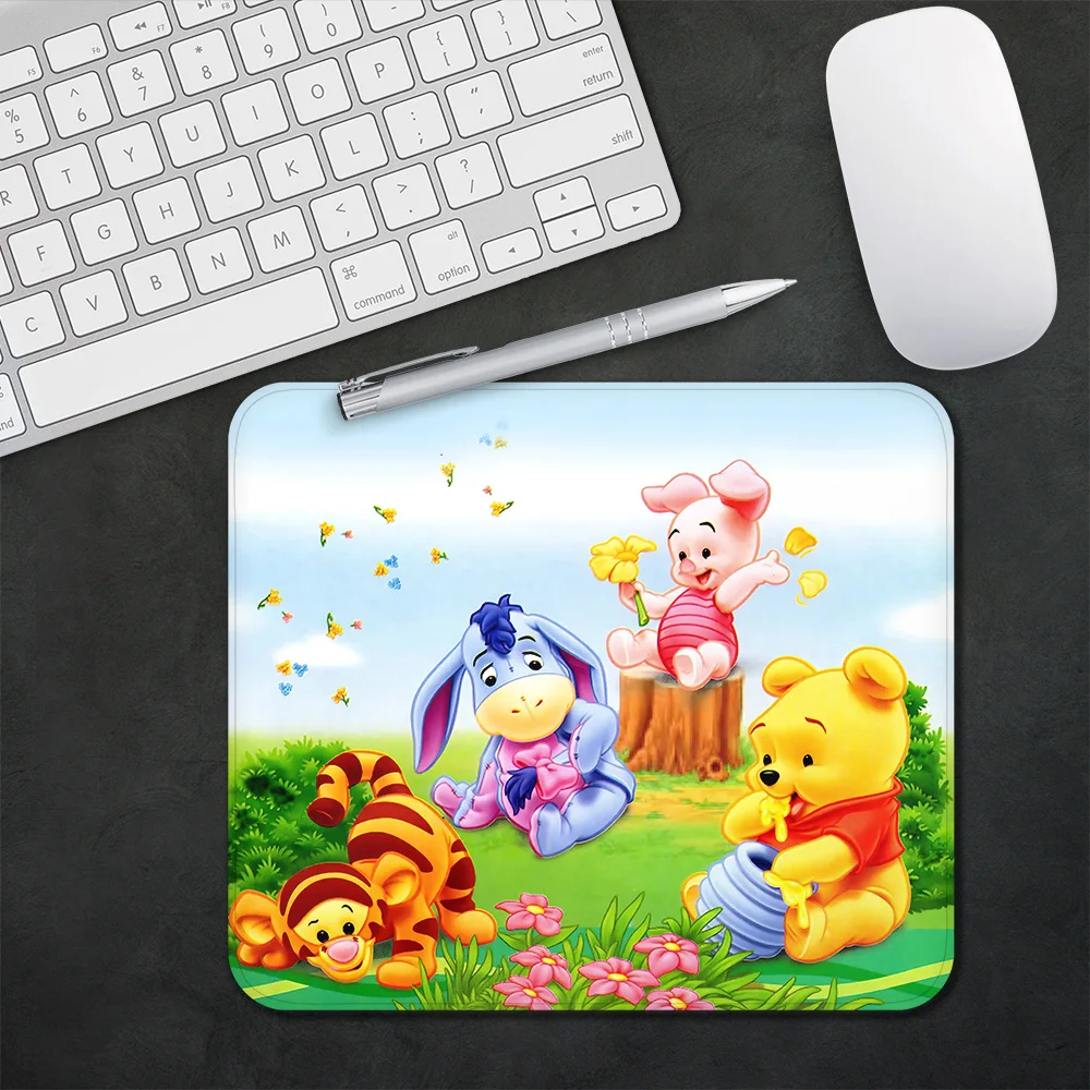 Cute Winnie the Pooh Gaming Mouse Pad XS Small Mousepad For PC Gamer Desktop Decoration Office Mouse Mat Deskmat Rug