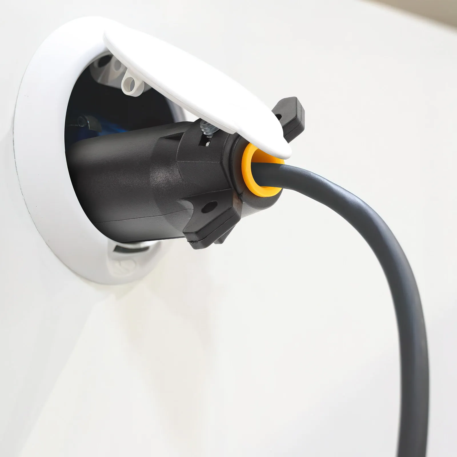 

7-контактный адаптер для прицепа: разъем для подключения фар, стоп-сигналов, указателей поворота и фонарей заднего хода к прицепам, автодомам и лодкам