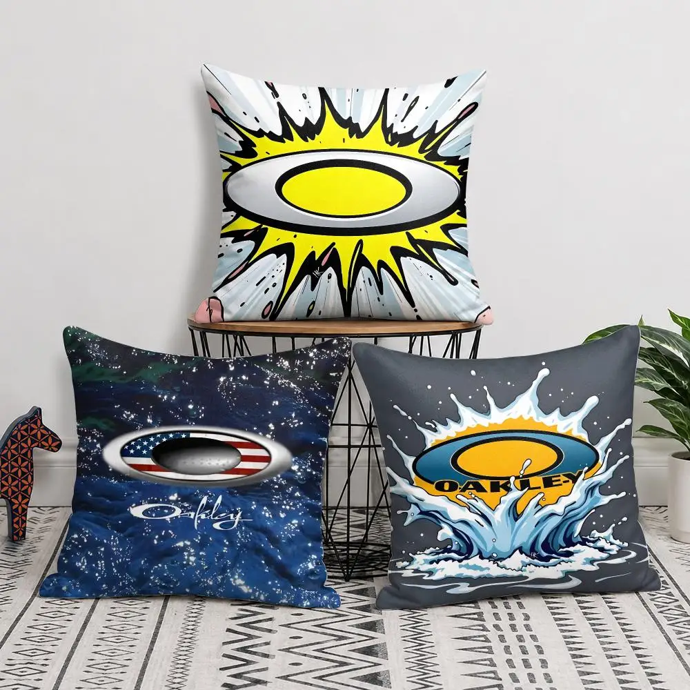 Decorative Trendy Brands O-oakley Cushion Cover Double-Sided Plush Sofa Cushion Covers Organic Breathable Invisible Zipper