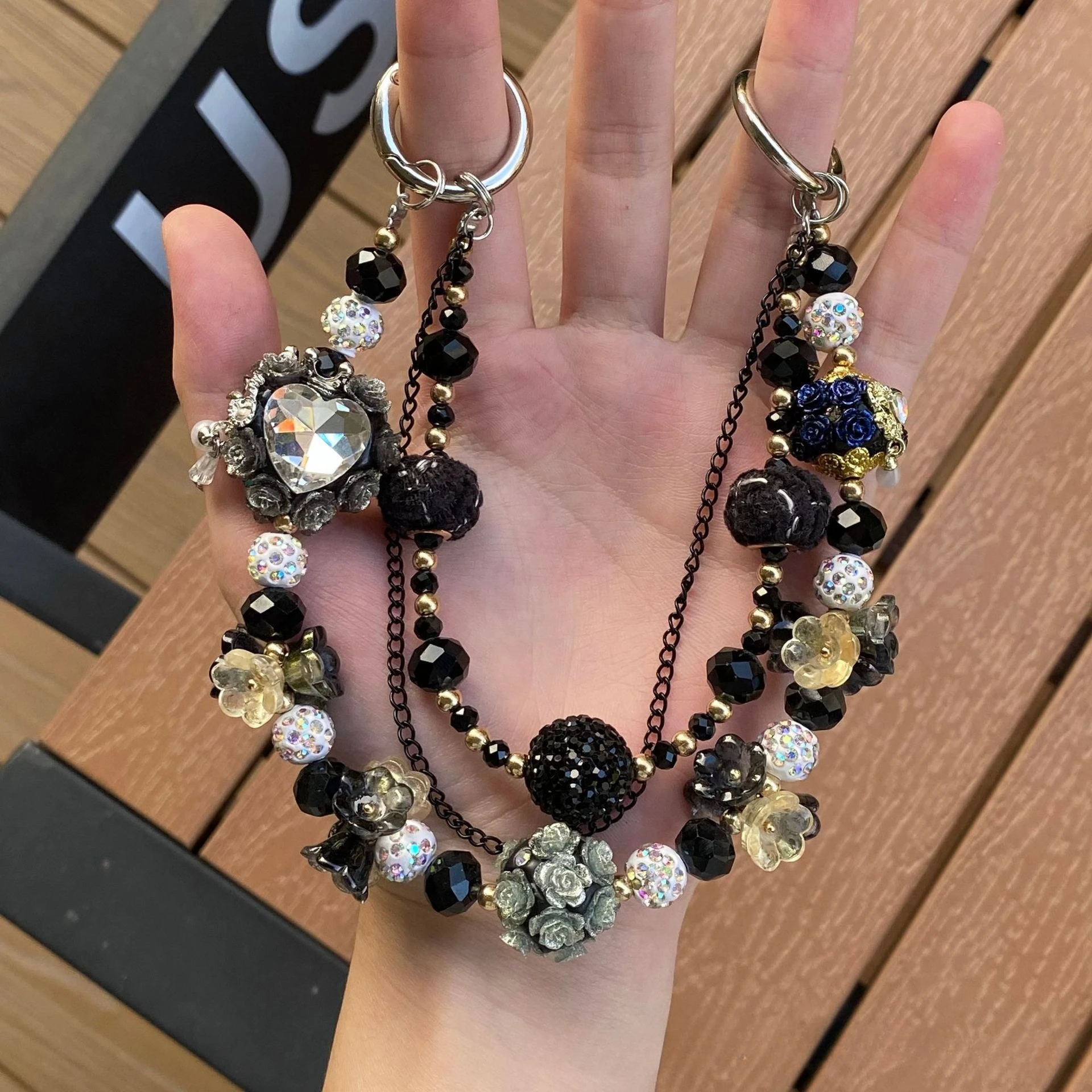 

Creative Handmade Black Beaded Phone Chain Keychain Bag Pendant Fashion Accessory for Women