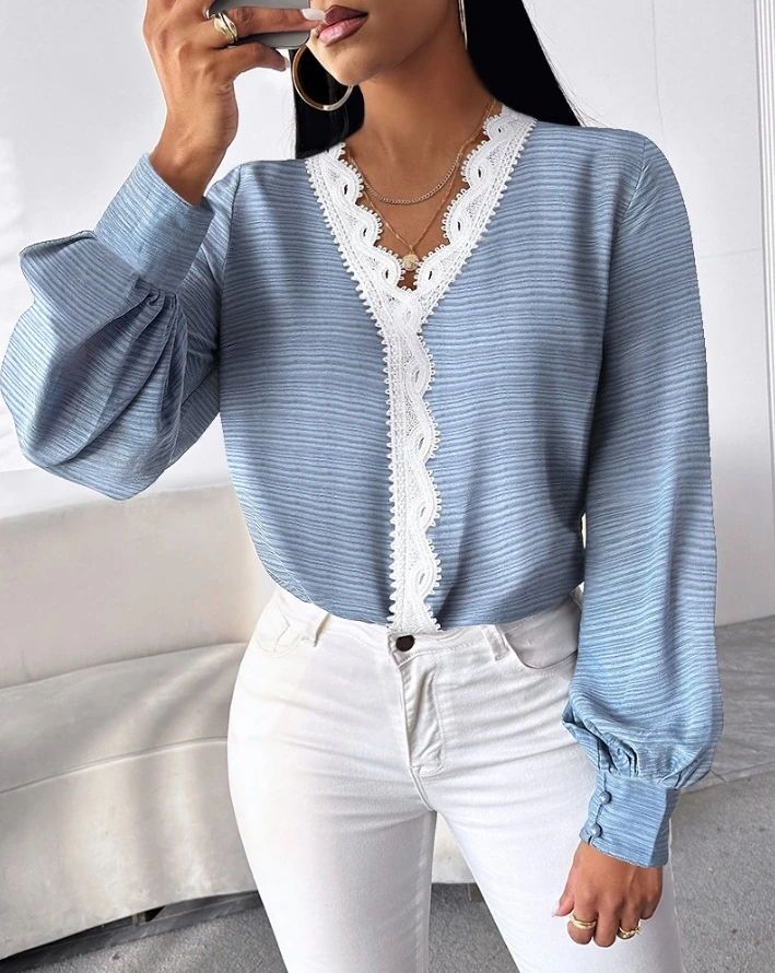 

Women's Style Blouse V-Neck Contrast Paneled Lace Button Top 2024 Spring Latest Fashion Casual Long Sleeved Versatile T-Shirt