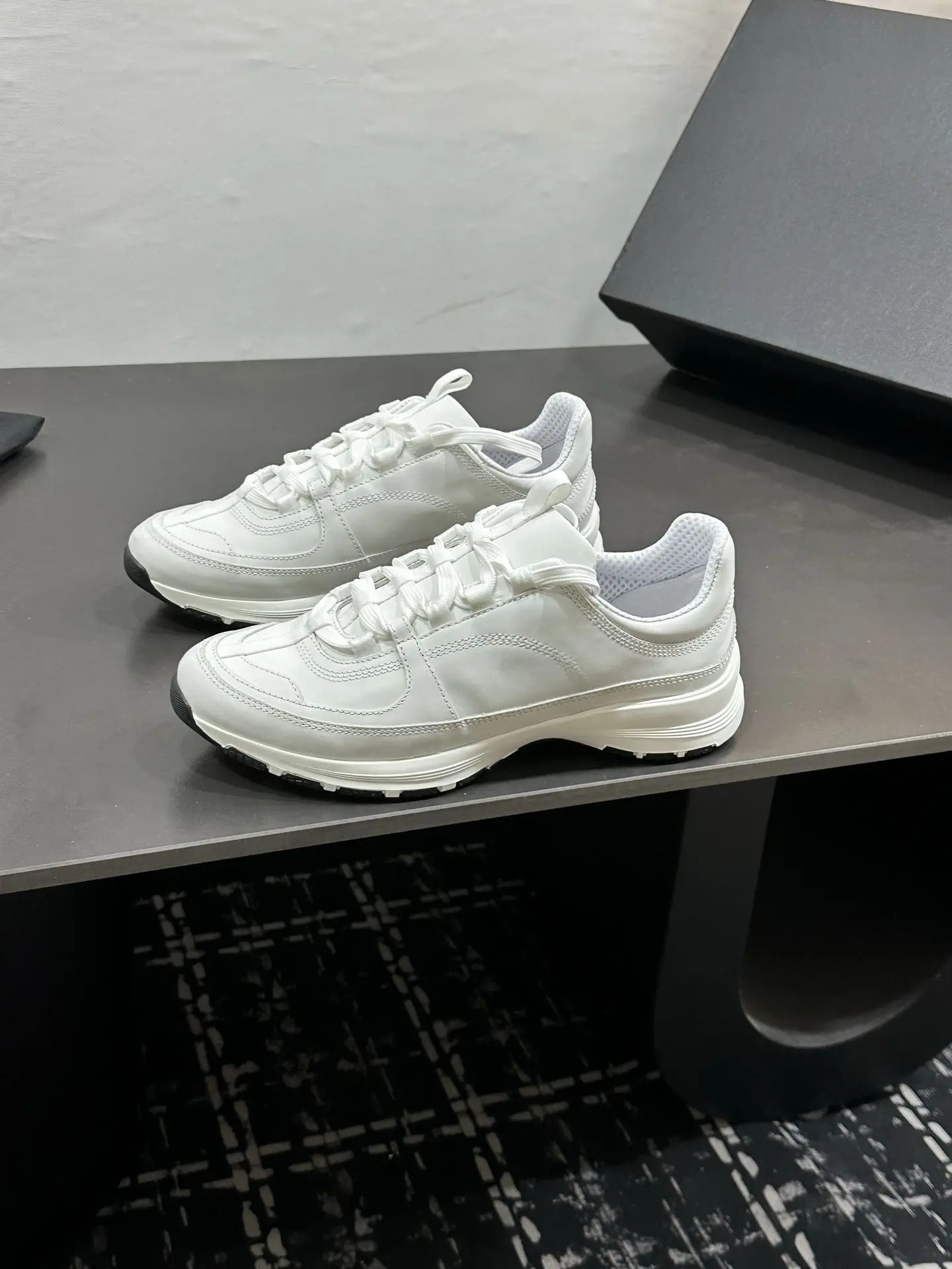 Exquisite Designer Luxury Casual Skate Shoes, Fashion Color Block Sports Casual Shoes, Unisex Trend Flat Sneakers Light Wear-resistant Daily Wear Footwear