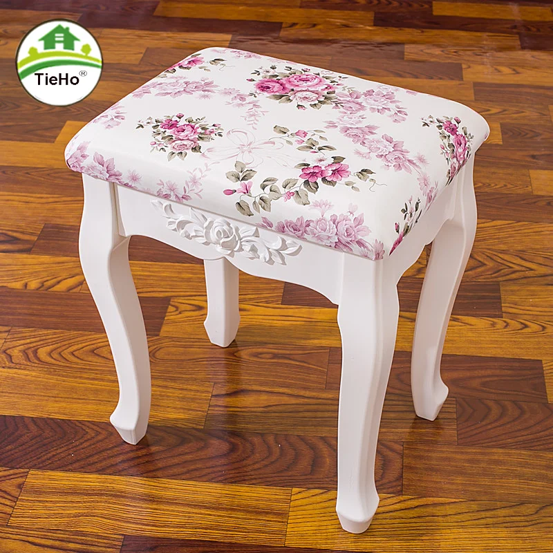 

Modern European Fabric Round Dresser Stool Bedroom Square Carving Shoes Stool Living Room Small Vintage Chair Home Furniture