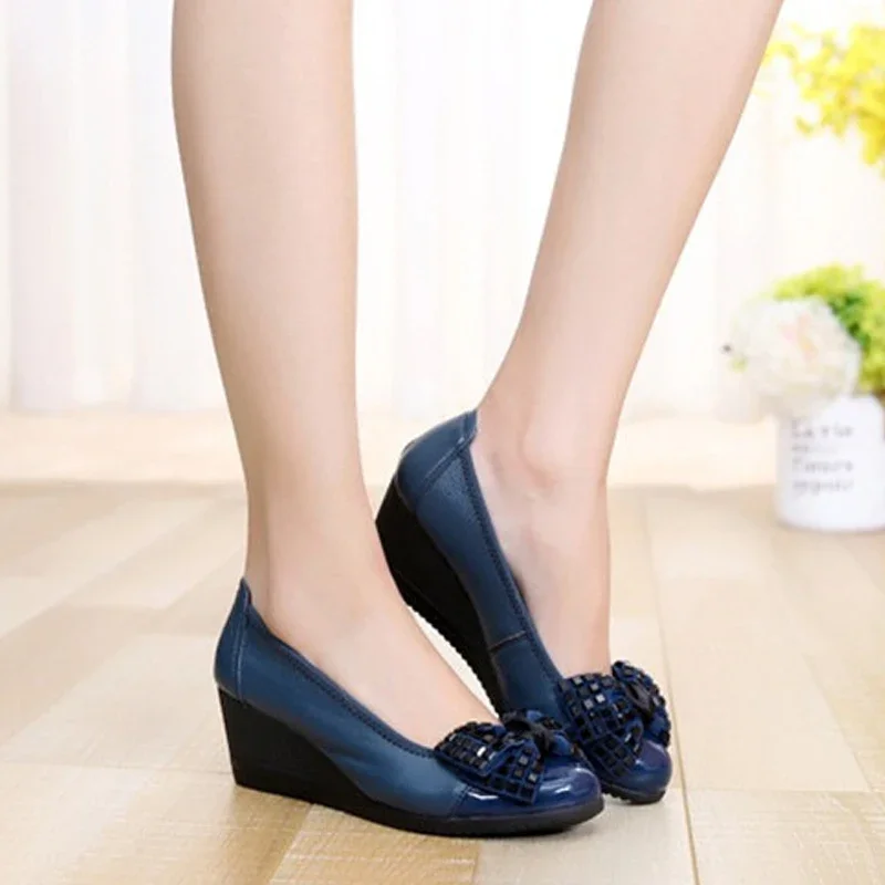 CEYANEAOSpring and autumn shallow mouth drill mother shoes leather soft the elderly with a single shoes casual comfortable women