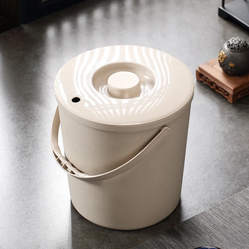

Tea Bucket Plastic Portable Round Waste Bin With Lid Filter Tea Residue Separation Barrel For Home Tea Ceremony Daily Use