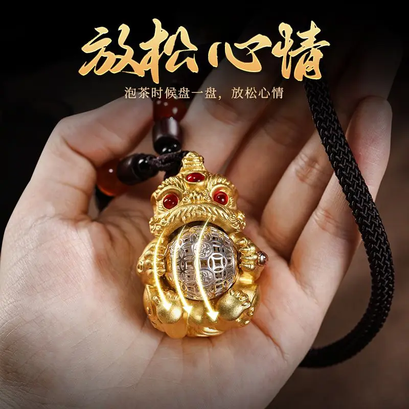 UMQ Original Good Luck Comes Lucky Lion Holding Ball Car Handle Playing High-End Jucai Lucky Pendant Auspicious Gift