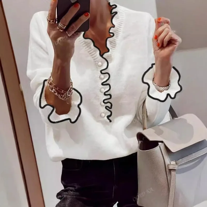 2024 New Autumn Lace Design Sense Long Sleeve V-neck Wooden Ear Horn Sleeve Joker Sweater