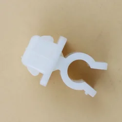 CAR Styling BONNET PROP CLIP HOLDER MA155254 for MITSUBISHI PAJERO SHOGUN MK1 MK2 L200 Shogun SPORT V31 V32 V33 V43 V45