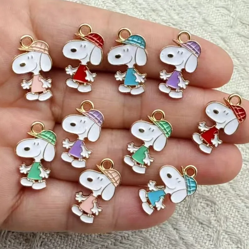 

50pcs Cartoon Snoopy Decorations Alloy Pendant Anime Series DIY Creative Fashion Jewelry Accessories Gift ﻿