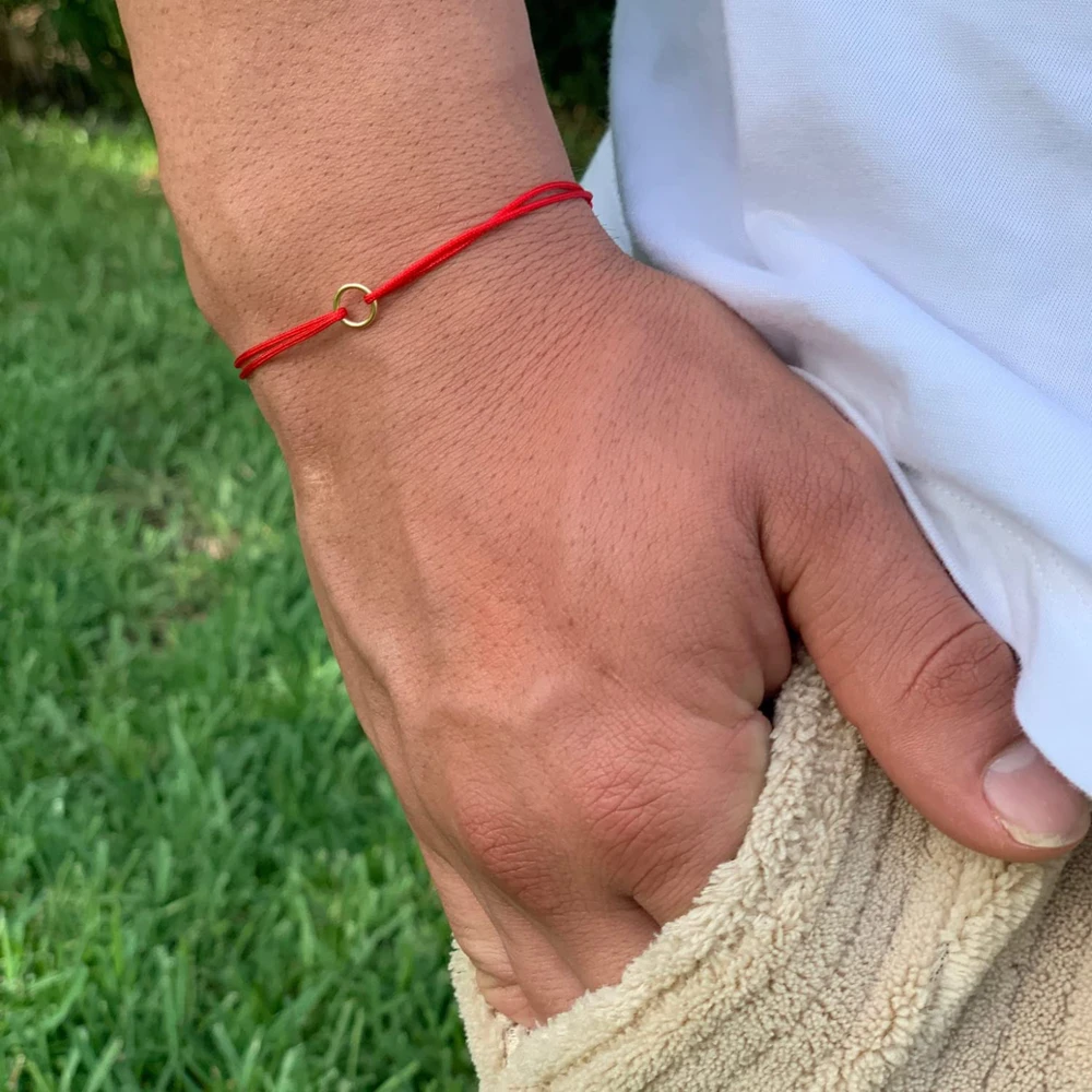 Handmade Red String Bracelet for Men Women Unisex Round Wish Bracelet Amulet for Kabbalah Protection Lucky Charm Couple Jewelry