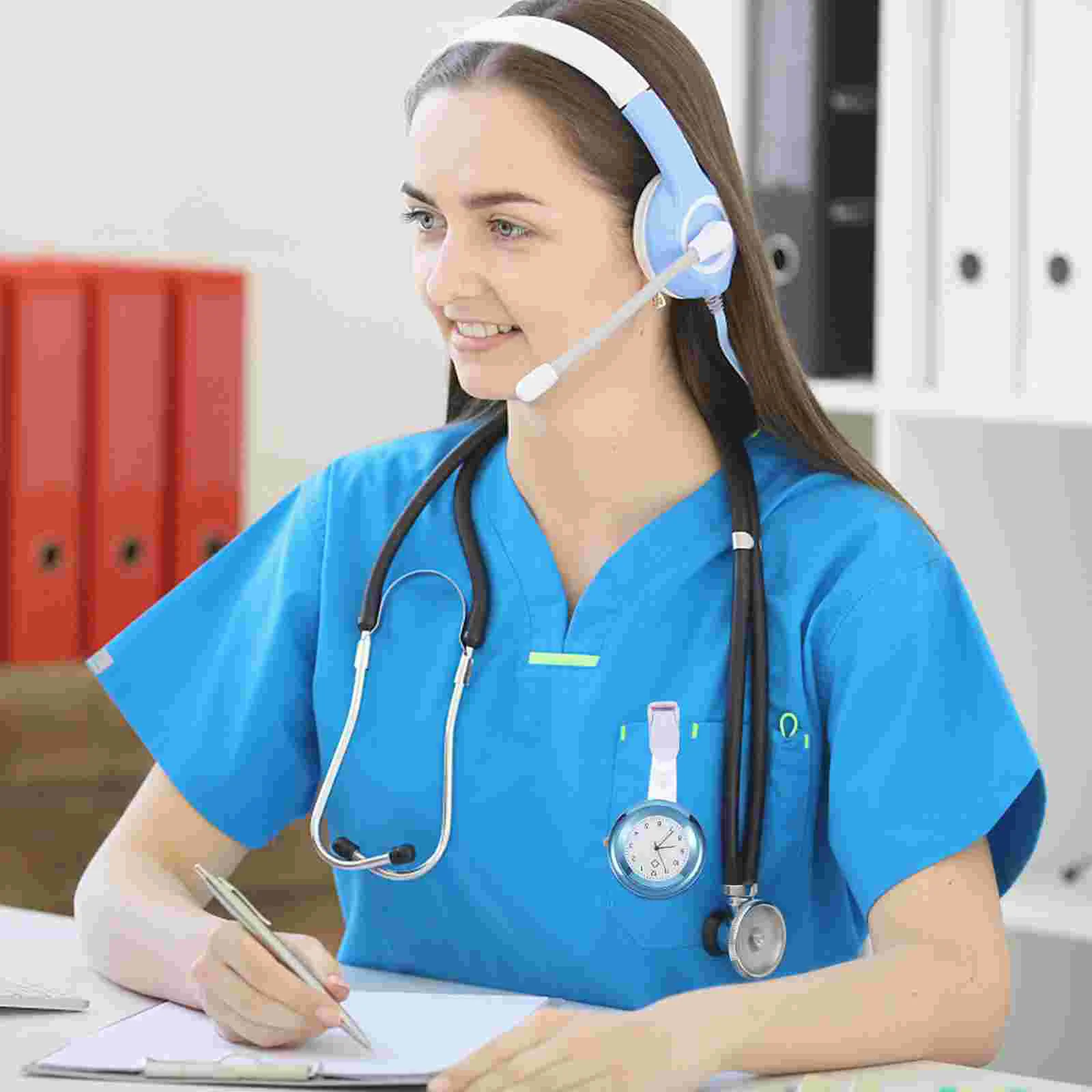 Montre de poche pour infirmière, Clip sur chiffres clairs, synchronisation précise, mode dorée pour femmes, cadeau de terrain médical pour le personnel