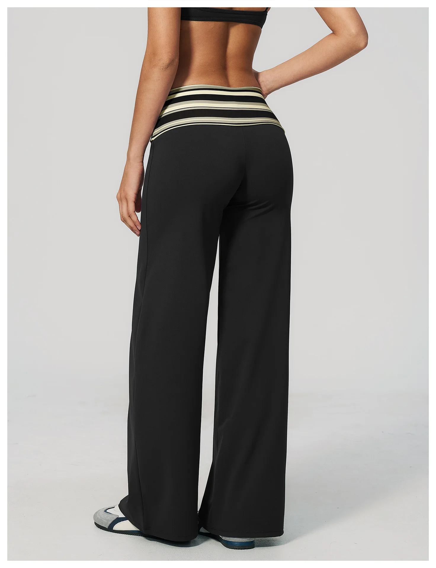 Black Stripe (31).jpg