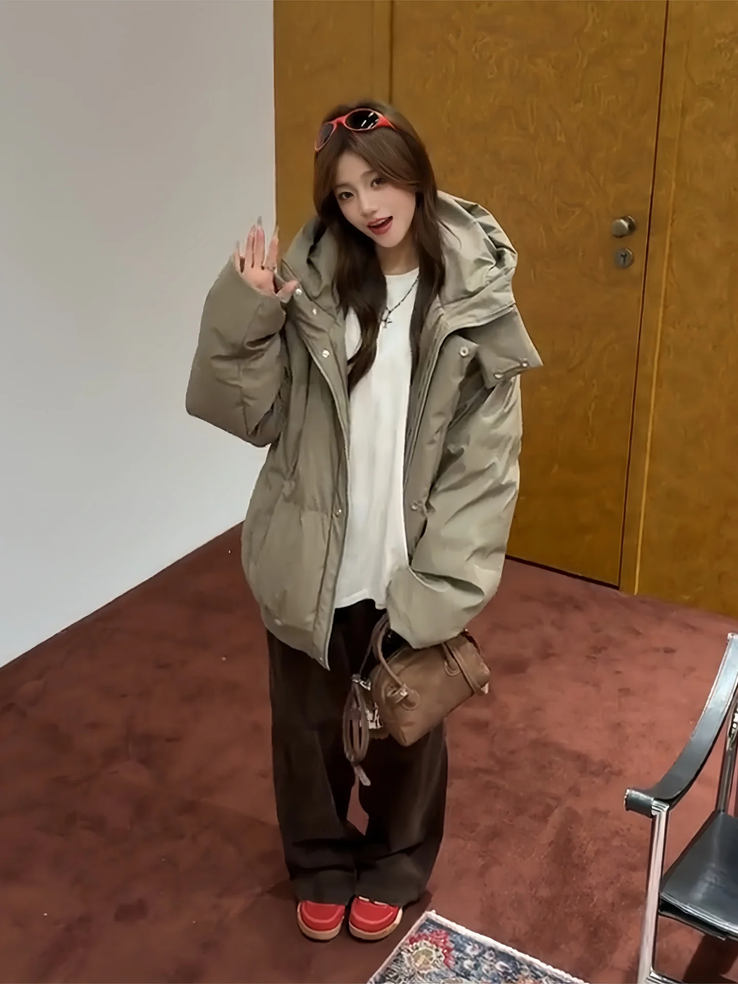 

Зимняя модная утепленная куртка из ПУ кожи с капюшоном, ветрозащитная, унисекс, свободного кроя, из полиэстера, с длинными рукавами