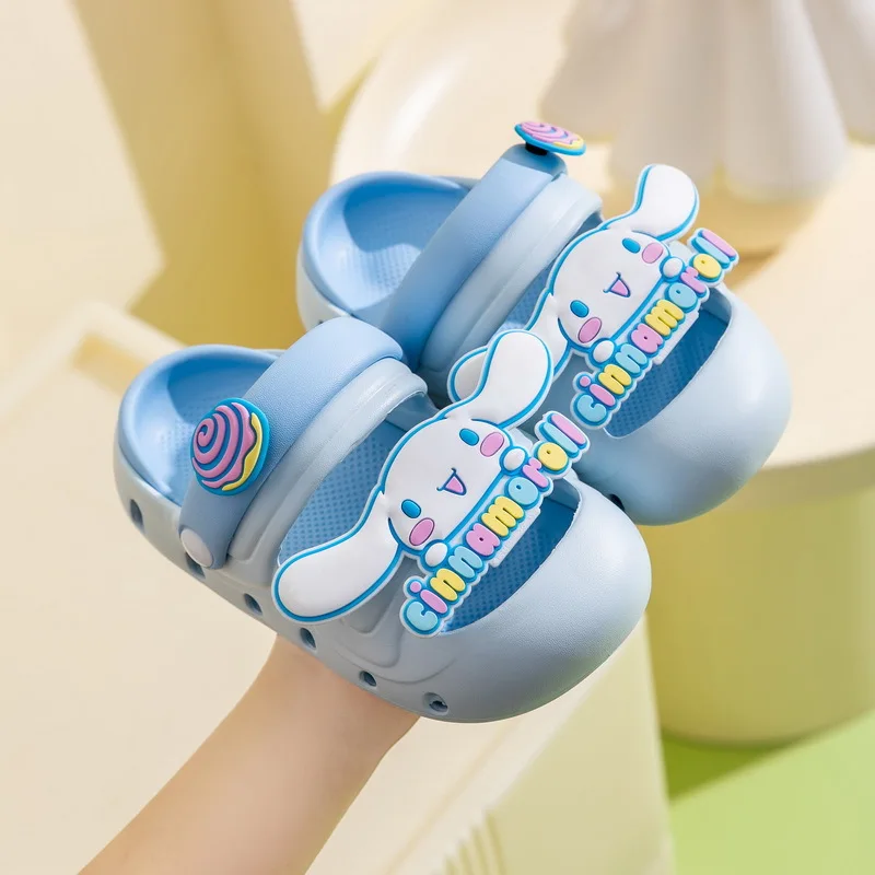 سانريو الأطفال مرحبا كيتي حديقة أحذية Kawaii Kuromi أحذية الشاطئ صندل أحذية المنزل النعال الاطفال حذاء كاجوال الكرتون أنيمي