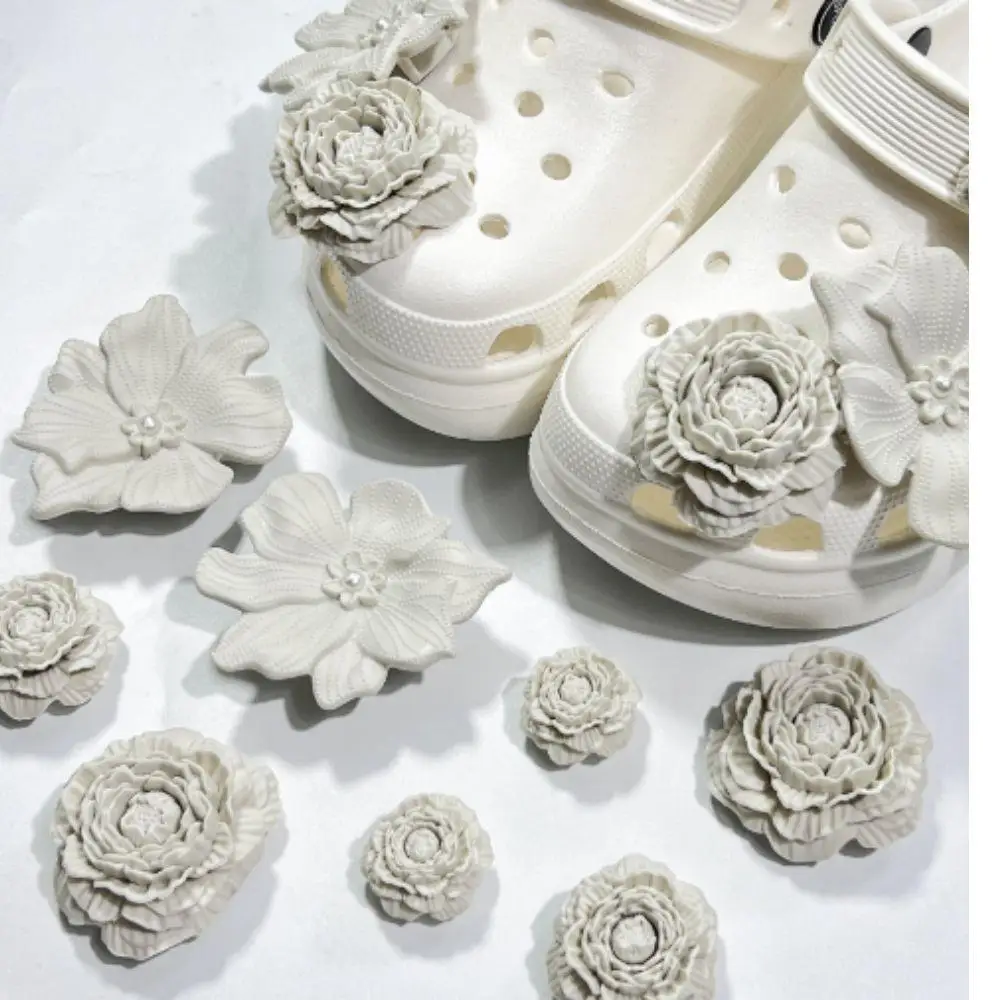 

New Style 3D Flower Shoes Decorations Fashion Shoe Charms Set DIY Shoe Flower Hole Shoe Buckle Decoration Pins Girl Women Gifts