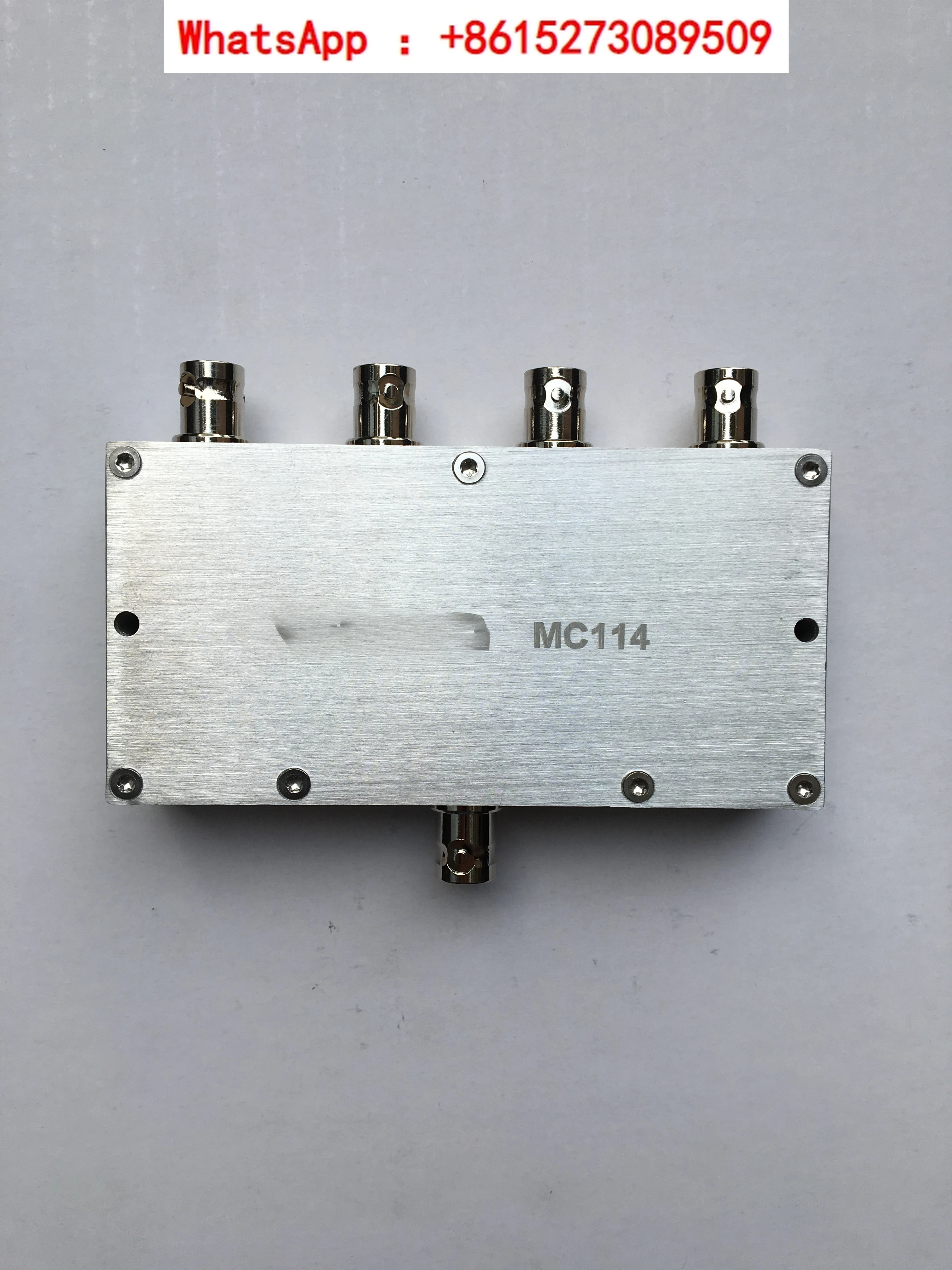 Engineering project specific antenna combiner four in one/four power splitter combiner