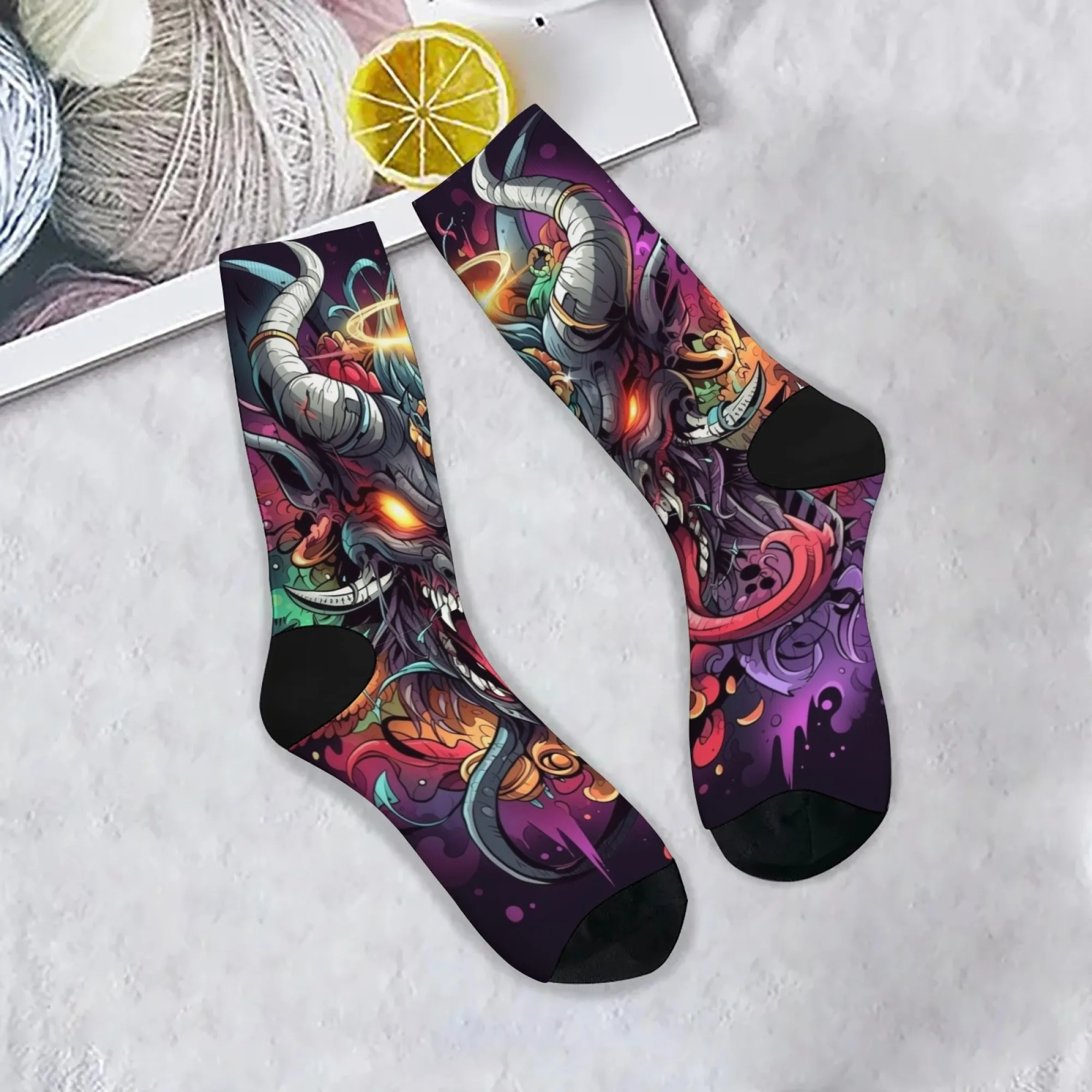 

Personalized ghost print men's socks novelty Harajuku retro street hip-hop crew socks comfortable breathable non-slip socks gift
