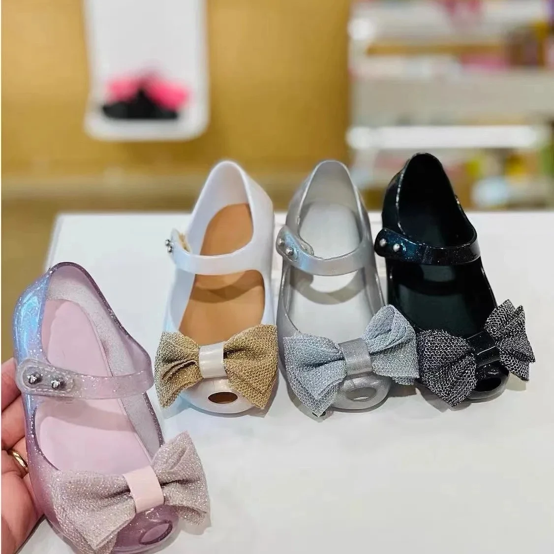 Mini Melissa 2024 New Girl Fashion Fabric Bowknot Jelly Shoes Children Summer Sandals Kids Soft Soled Princess Beach Shoes