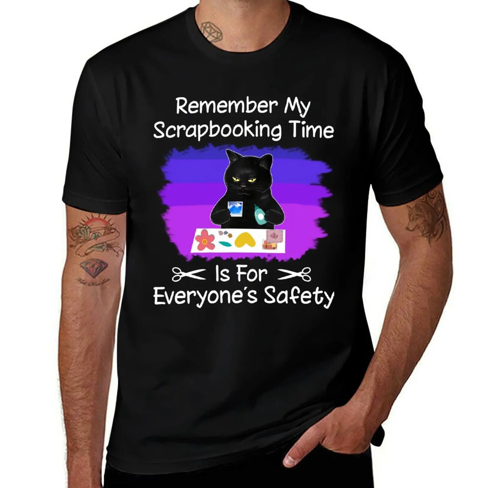 Remember my scrapbooking time - Scrapbooker Paper Crafting Arts T-Shirt Lightweight Hiking T-Shirt