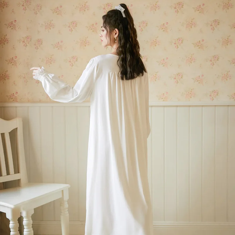 Victorian Cotton Night Dress Women Autumn White Long Peignoir Large Size Vintage Robe Gown Romantic Nightgown Princess Sleepwear