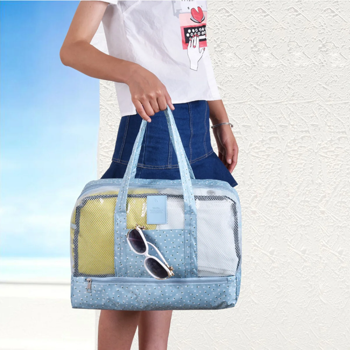 

Large Capacity Waterproof Beach Tote Bag Sky Wet Separation Swimming Travel Sports Multipurpose Tote Bag