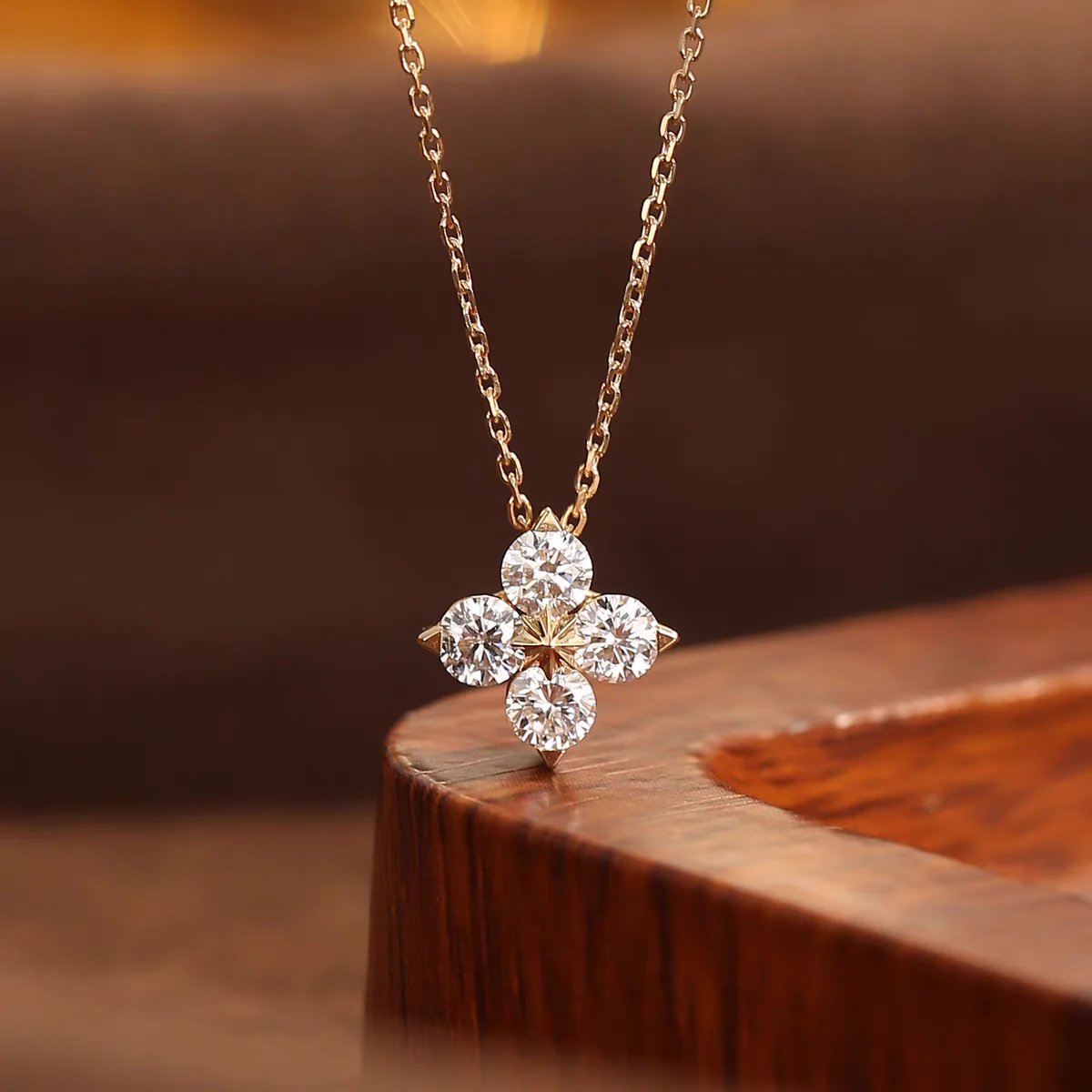 TBCYD 3MM 0.4cttw D Color Clover Necklace Pendants For Women S925 Silver 18K Gold Plated Neck Chain Classic Fine Jewelry Gifts
