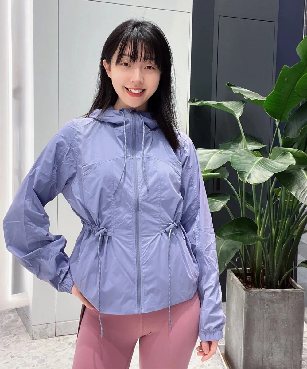Women's Lightweight Ice Silk Hooded Jacket Long Sleeve Windbreaker Casual Loose Zip Up Coat with Drawstring for Spring Summer