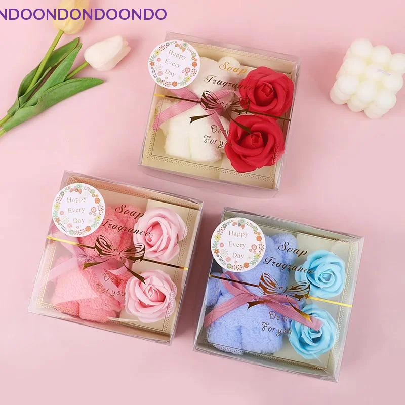 Uroczy zestaw: kwiat ze szpikulca i miś z ręcznika, świetny prezent na Dzień Matki, Boże Narodzenie i urodziny, upominki na baby shower.