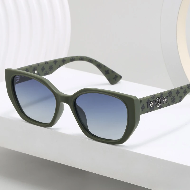 

2025 New Retro Cat Eye Sunglasses - Small Frame Unisex High-End Irregular Design Polarized UV400 Protection Luxury Eyewear