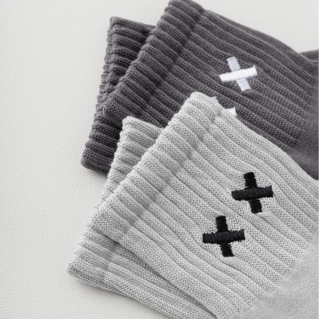 1 pair of unisex XX embroidered socks, men's cotton work socks, breathable ankle cushioning for long-term exercise, men's cyclin