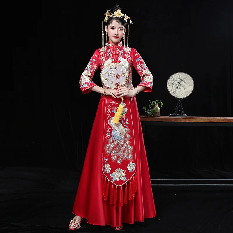 

2023 Modern Cheongsam Red Qipao Long Traditional Chinese Wedding Dress Oriental Style Xiuhe Tang Suit Sets Plus Size For Women