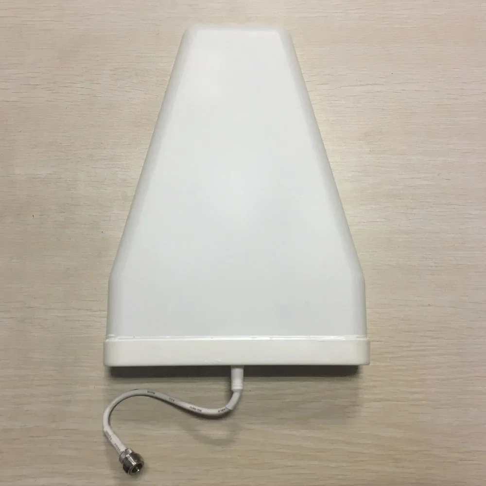 GSM 2G 3G 4G Outdoor Antenna LPDA 800-2700 Log Periodic External Antenna Mobile Phone Signal Repeater dual band antenna