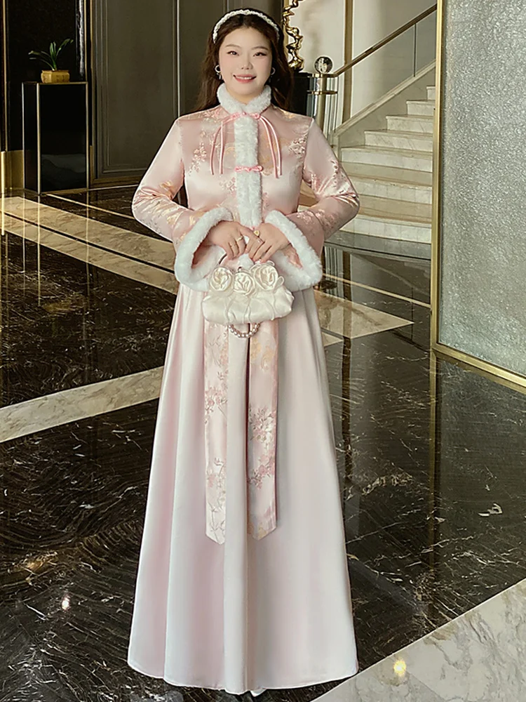 

Китайское атласное зимнее платье-халат больших размеров для полных женщин, новинка, с высокой талией и длинными рукавами