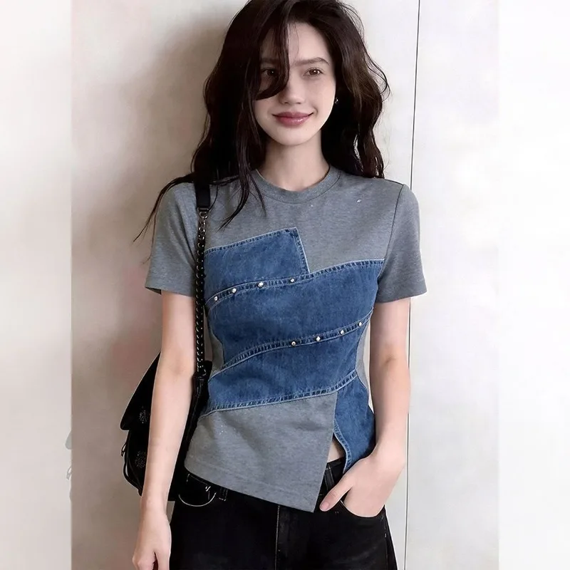 Thin Denim Patchwork Top for Women in The Summer of 2026, Featuring A Unique and Stunning Short Sleeved T-shirt That Looks Great