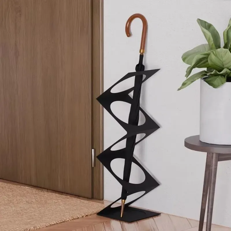 Wholesale Creative Spiral Umbrella Stand Metal Frame Simple Corridor Storage Rack Home Decoration Organizer
