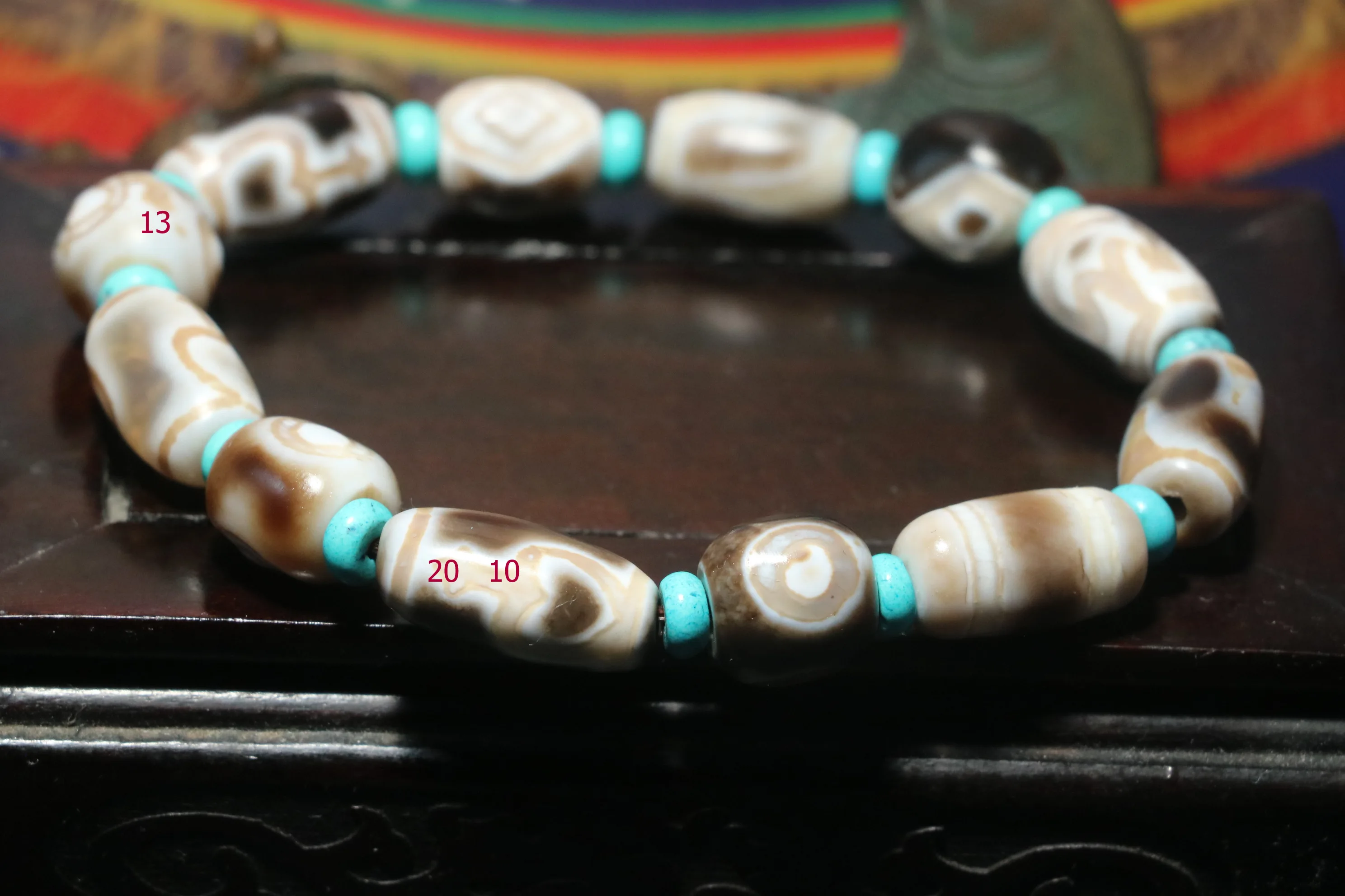 

UPD0514A2 Тибетский старый агат, редкий узор, серый, белый цвет, большая удача, 5-глазый дзи, бусина, драгоценный камень, амулет, ювелирные изделия