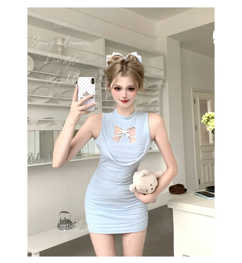 2025 verano estilo francés puro deseo chica diseño hueco vestido sin mangas azul corto ajustado dulce temperamento vestidos señoras