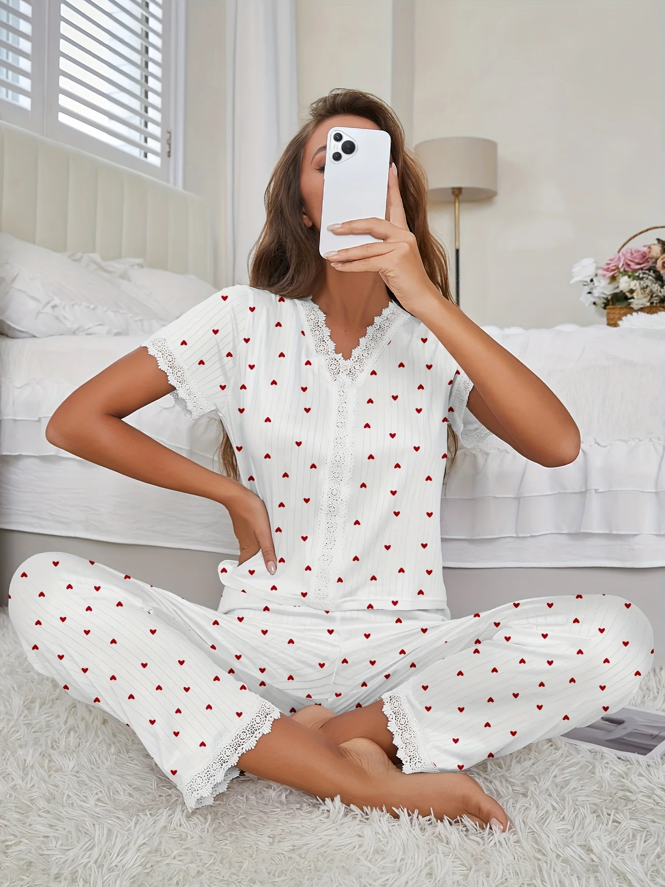 Autumn Winter Comfortable Pajamas Set with Love Heart Printed for Women Sleepwear Short Sleeve Top and Pants Homewear