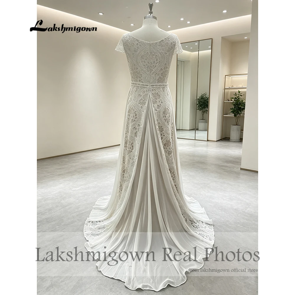 Lakshmigown Boho Spitzen-Chiffon-Hochzeitskleid mit Bateau-Ausschnitt, kurzen Ärmeln, perlenbesetzter Schärpe, A-Linie, Schleppe, Brautkleid nach Maß – Detail 6