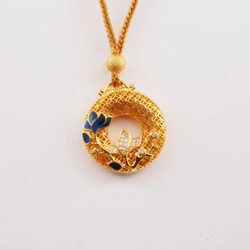 

Chinese Style Copper Gold-plated Hollow Out Classical Women's Pendant, Retro Personalized Accessory
