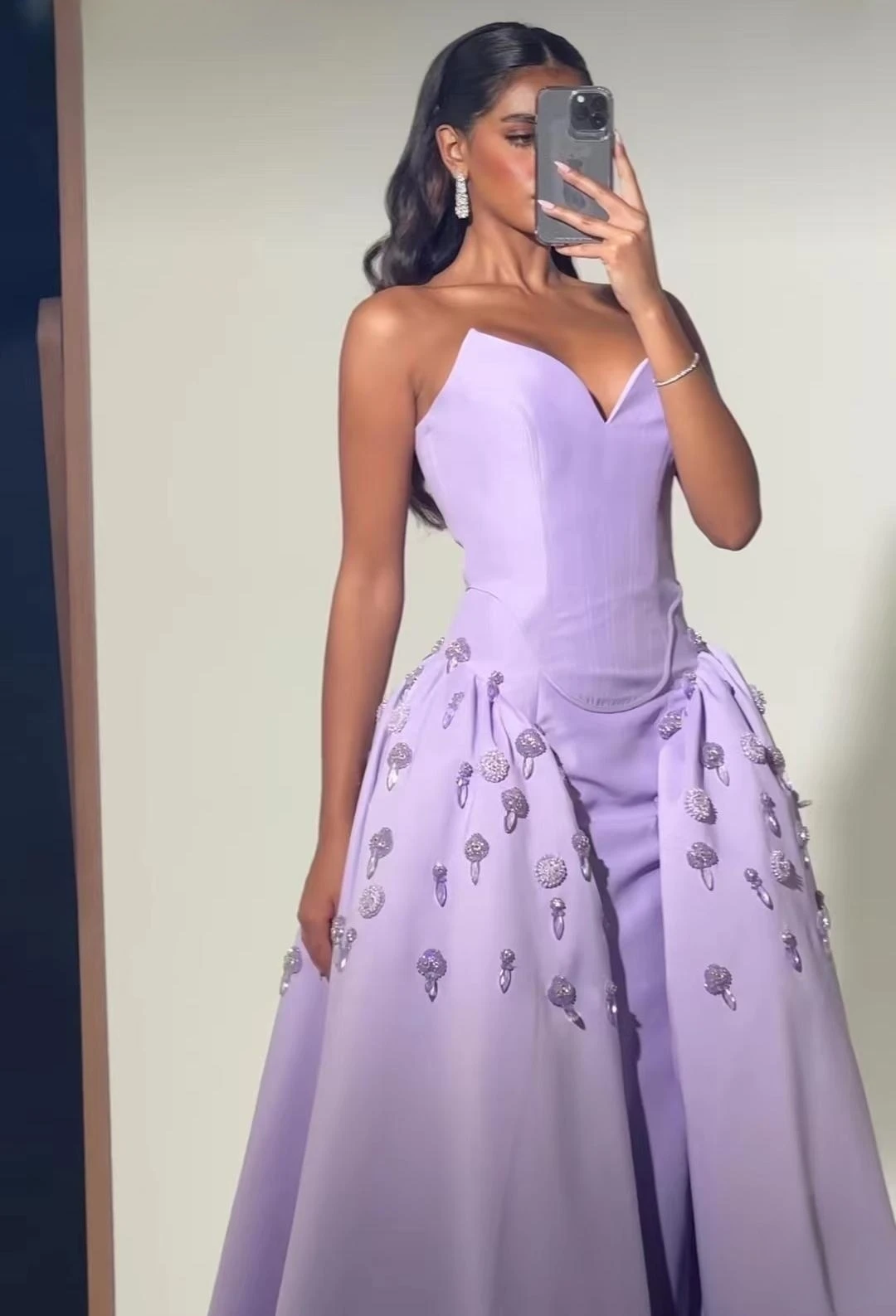 Lilac Women Luxury Evening Dresses 2023 New Arabia Design Beads Crystal Sleeveless Floor-length Formal Prom Dresses Party Gown