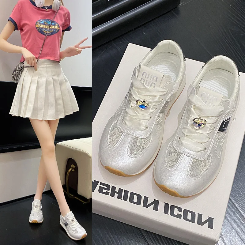 

2025 new men's sneakers,running shoes,jogging shoes,casual shoes Breathable Comfortable Anti-Odor Boost Non-Slip Classic Style