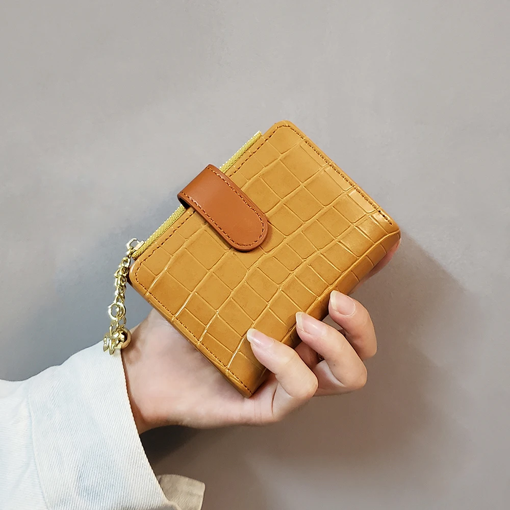 Neues Design Mädchen Mode PU Leder Kurze Geldbörsen Kleine Geldbörse Geldbörse Reißverschluss Krokodilmuster
