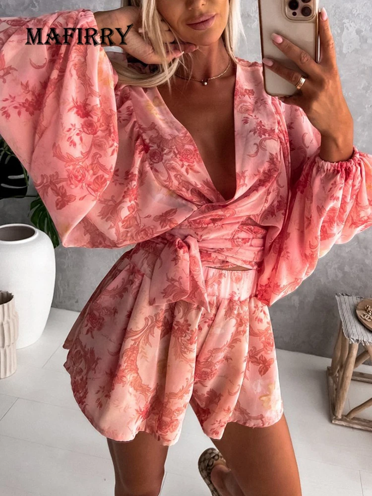 2022 New Women Deep V-Neck Long Lantern Sleeve Beach Style Playsuits Summer Printing Straight Ladies Loungewear Lace-Up Rompers