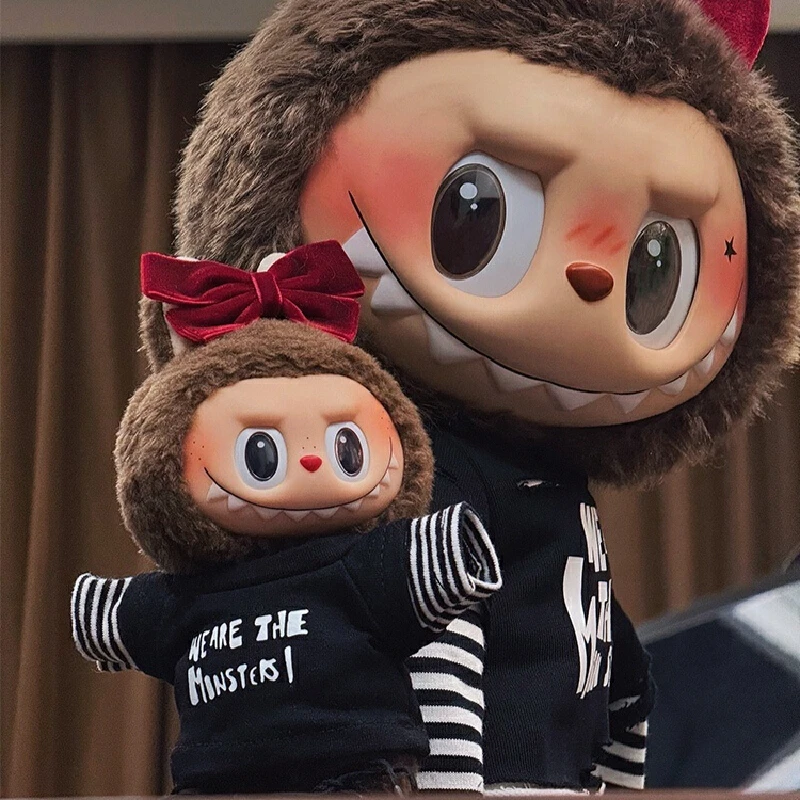 ل Labubu الفينيل ملابس الطفل 17 سنتيمتر قلادة الجلوس سلسلة حفلة سلسلة الأصلي عيد الحب نفس النمط مجموعة طفل كبير #4